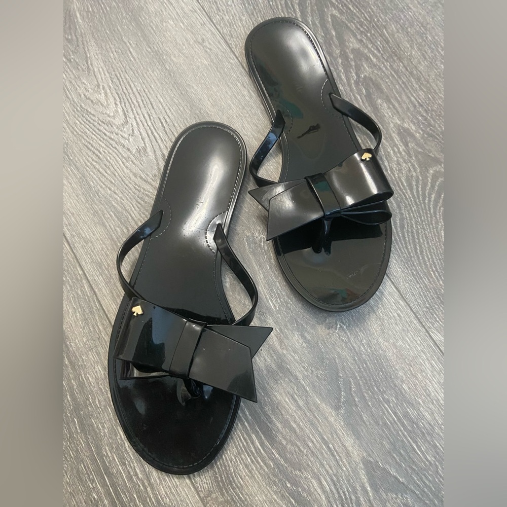 Kate Spade Jayla Stylish Black Bow Sandals Women’s Size 7 Made in Brazil Gold
